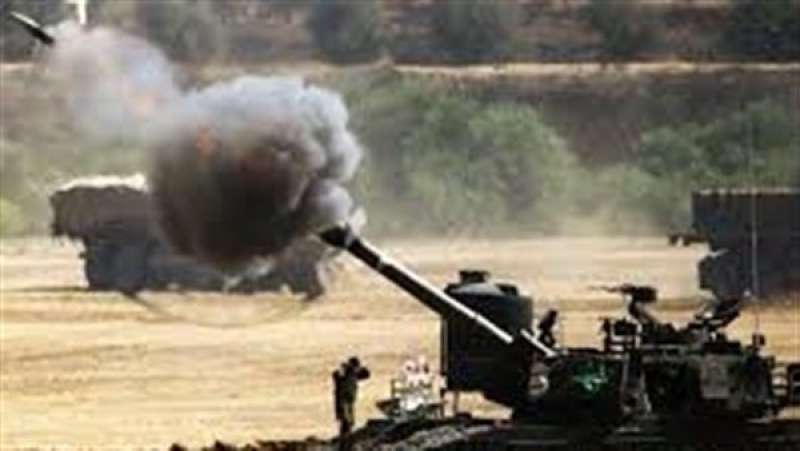 قصف مدفعية الاحتلال الإسرائيلي