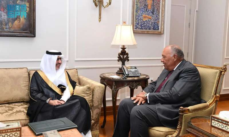 السفير السعودي الجديد مع وزير الخارجية 