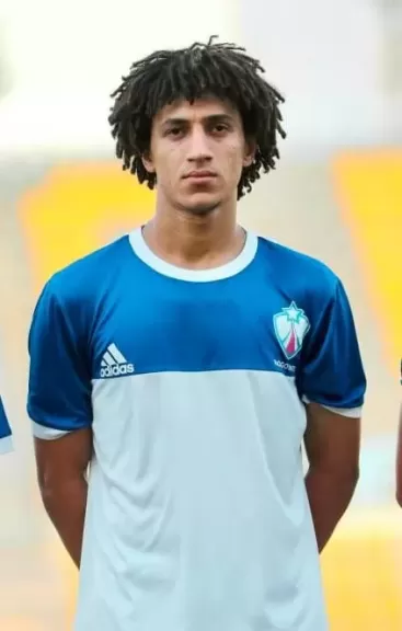 أحمد على لاعب النجوم ينتقل للمصري